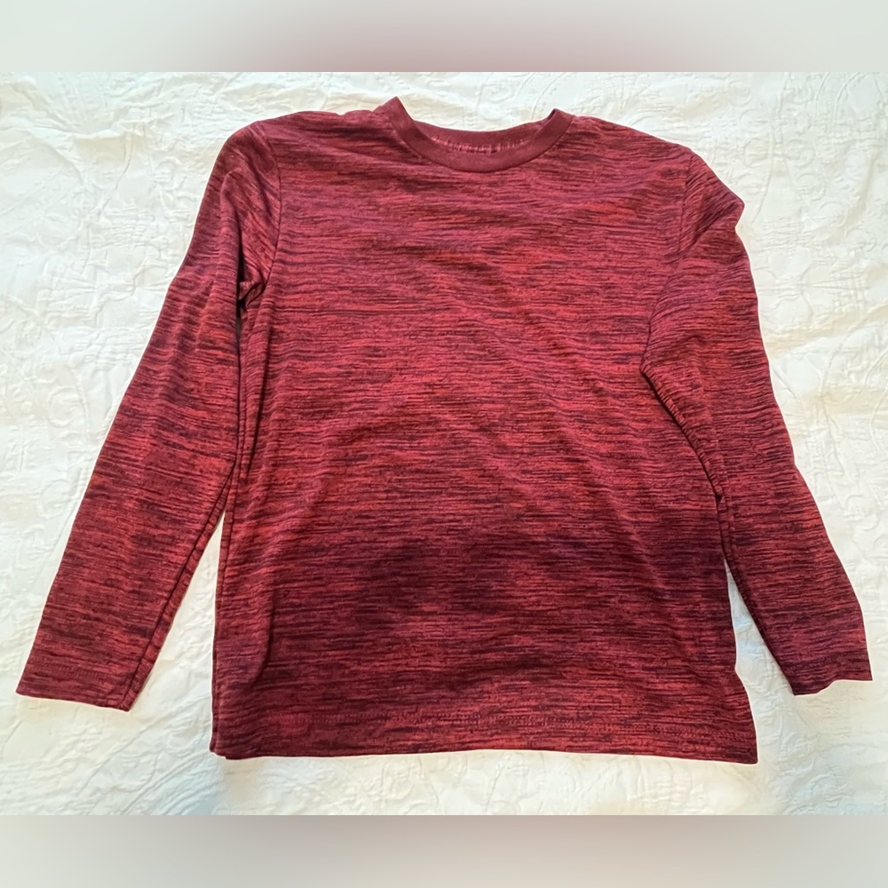 3 for$5✨Boys Tek Gear Active Maroon Long Sleeve Shirt, Size M (Age 10-12)